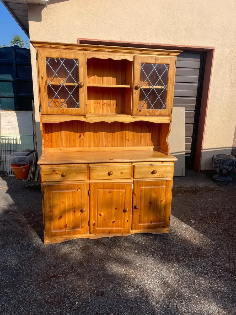 Pine kitchen display unit / dresser - Image 1
