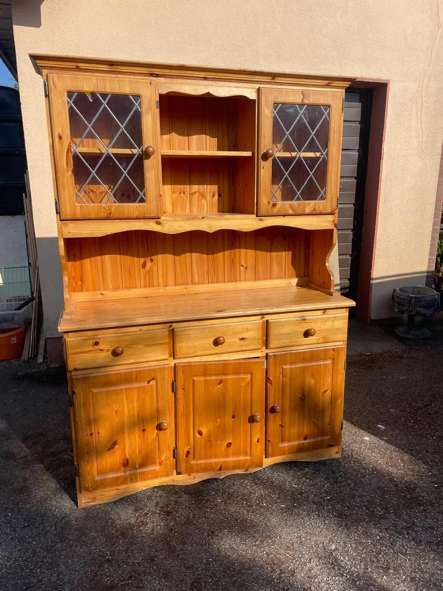 Pine kitchen display unit / dresser - Image 3