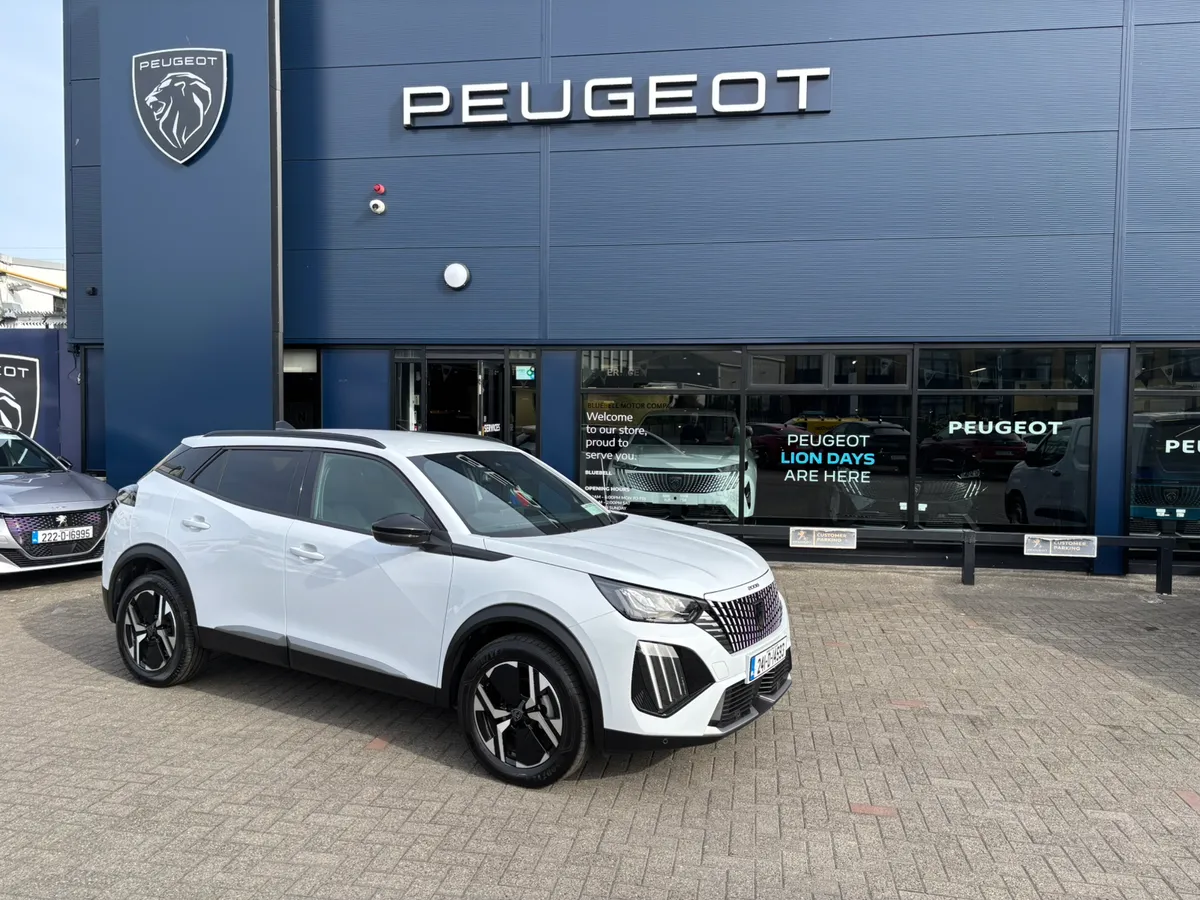 2024 Peugeot 2008 Allure 1.2 - Image 2