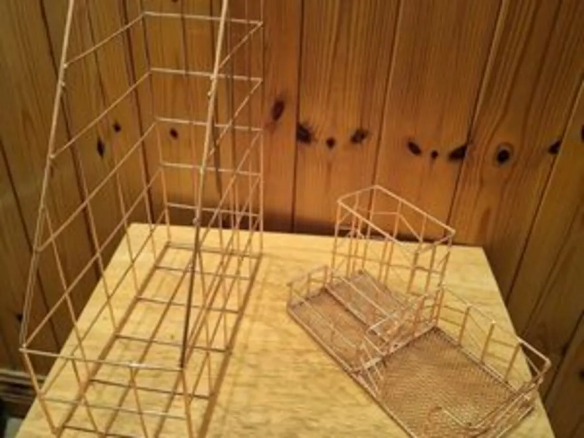 3 x desk accessories - Image 1