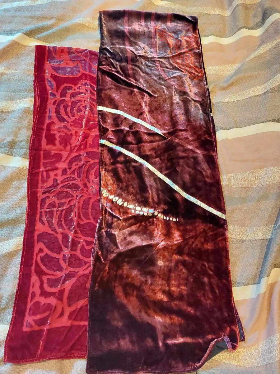 2 x velvet/silk scarfs