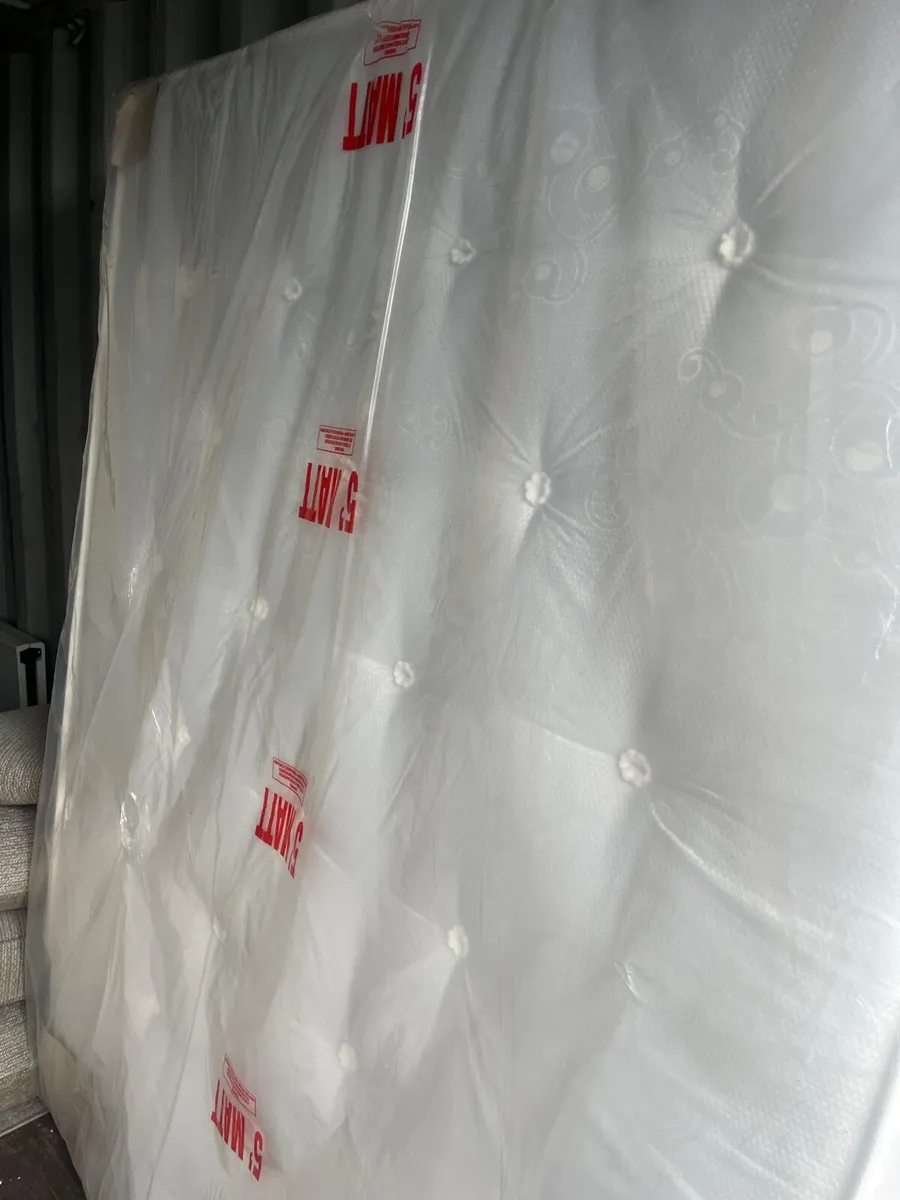 Brand new king size mattress - Image 1