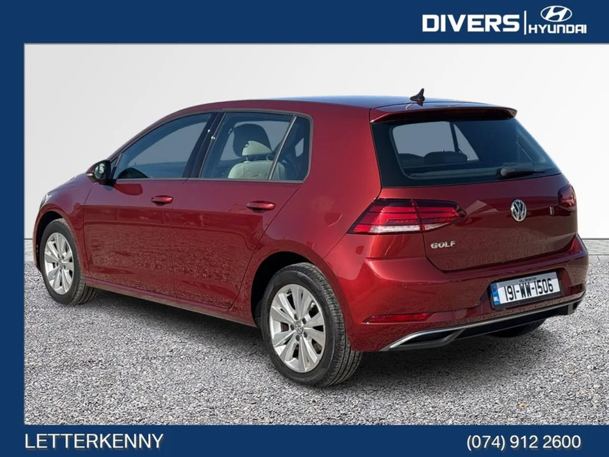 Volkswagen Golf Comfort line Auto - Image 2