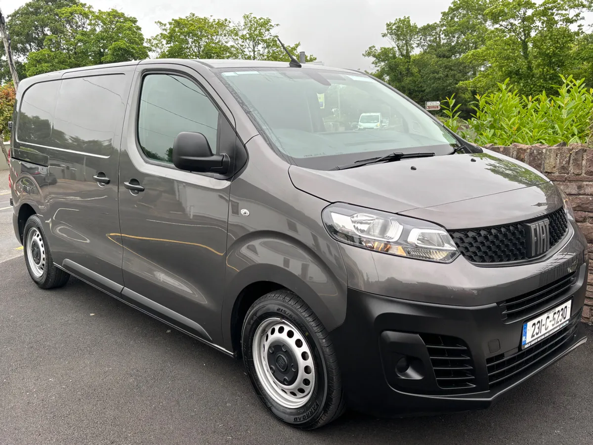 Fiat Scudo 2023 Tecnico 120BHP MWB Grey Metallic - Image 2