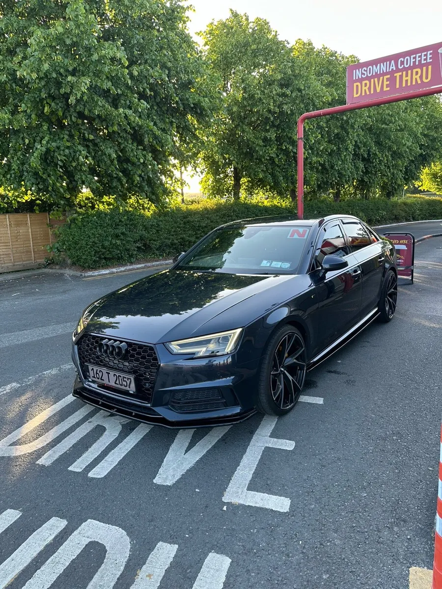 Audi A4 2016 Sline - Image 4