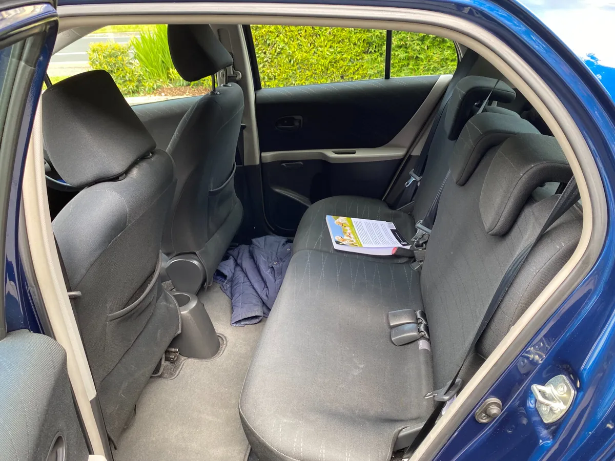 Toyota Yaris Luna - 0872558536 - Image 4