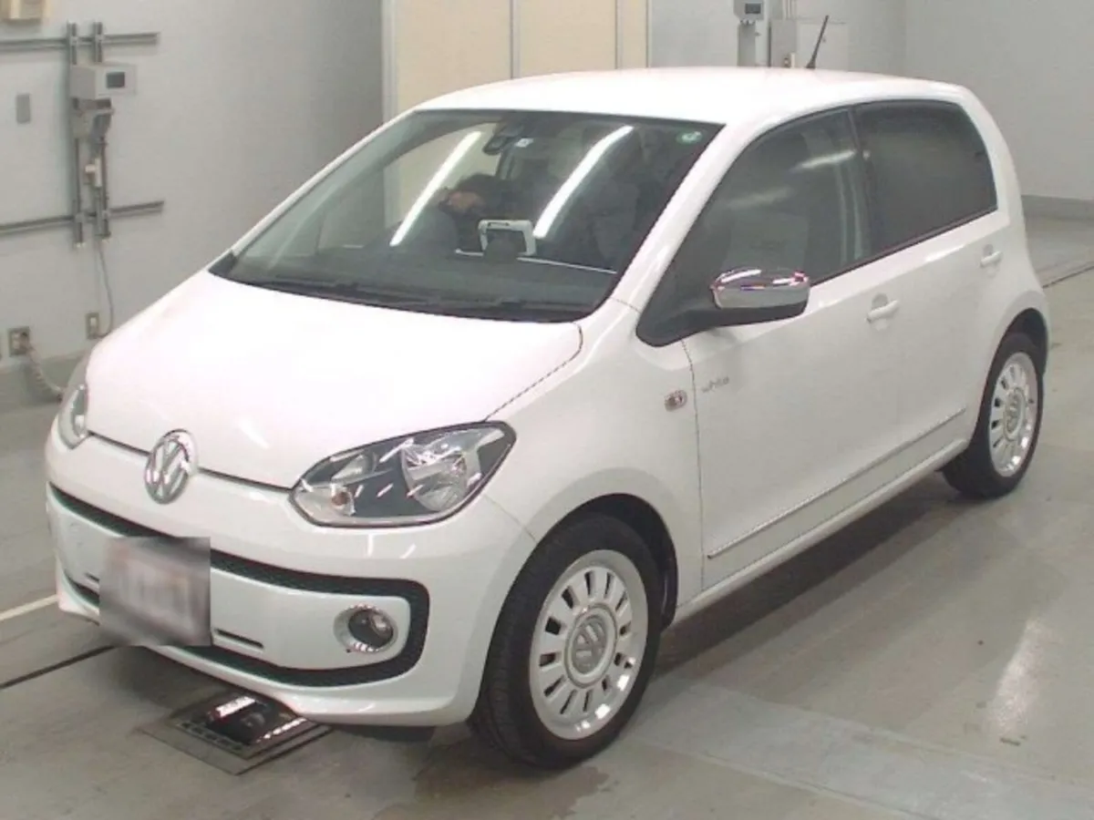 VOLKSWAGON UP 2013 PETROL WHITE - Image 1