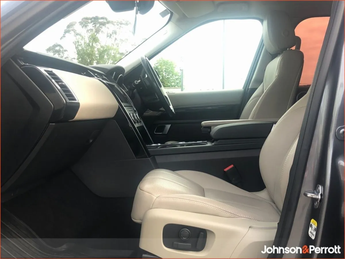 Land Rover Discovery 2.0d SD4 240 PS 4WD Auto SE - Image 3