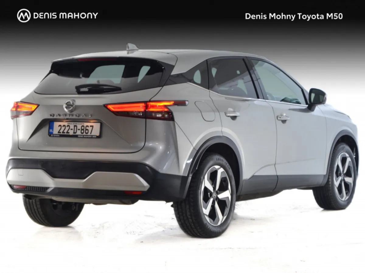 Nissan Qashqai 1.3 Hybrid SV Premium - Image 2