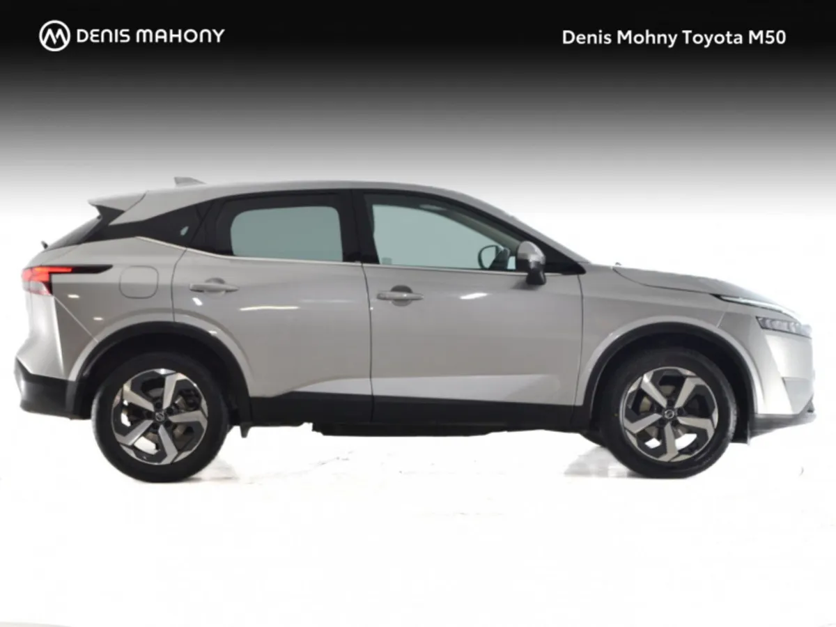 Nissan Qashqai 1.3 Hybrid SV Premium - Image 3