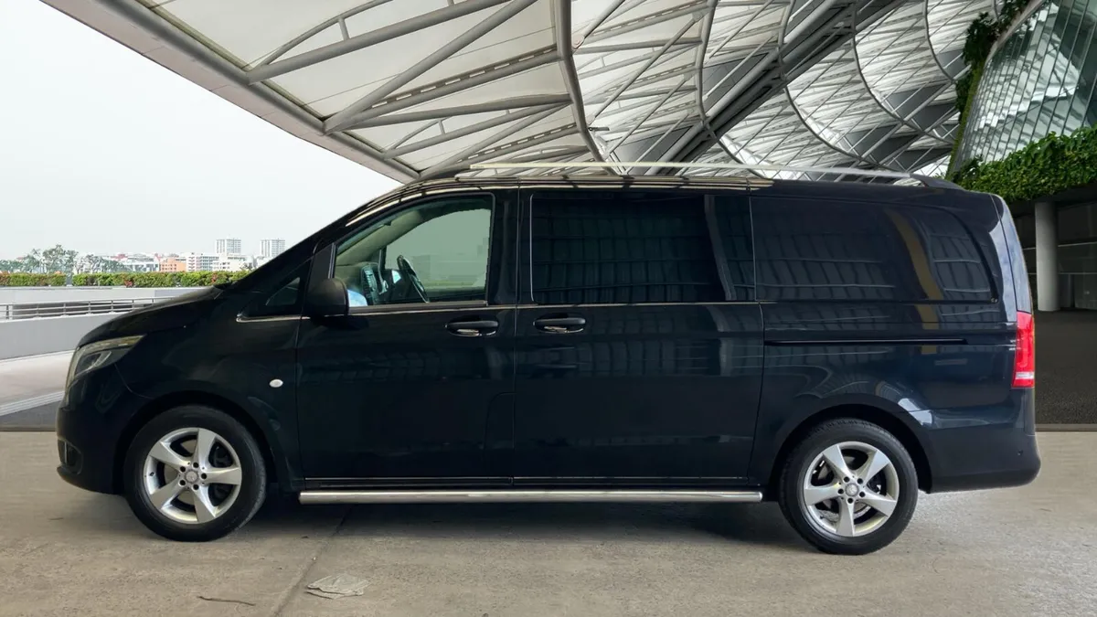 2016 Mercedes-Benz Vito 119 CDI Sport Crew - Image 3