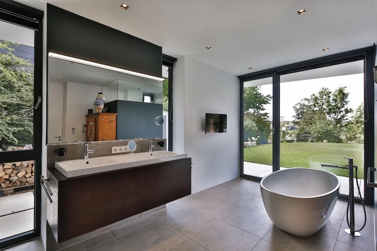 Double glazed Windows - Image 2