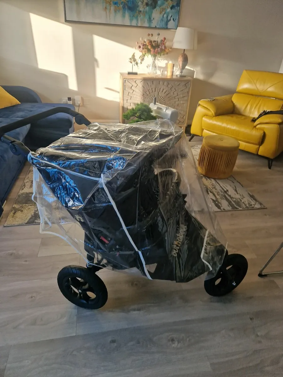 Out N About  b4 double €385 no offers please - Image 3