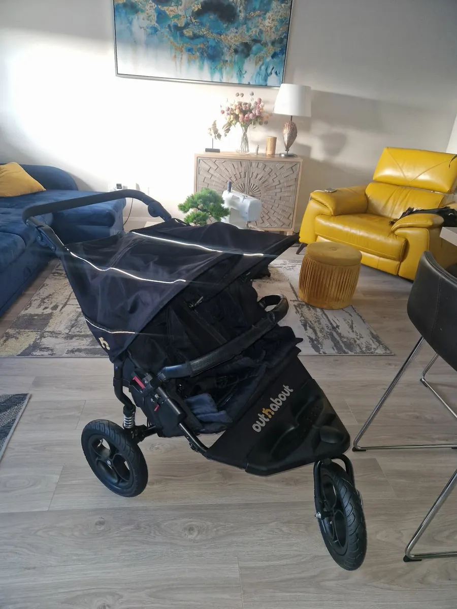 Out N About  b4 double €385 no offers please - Image 1