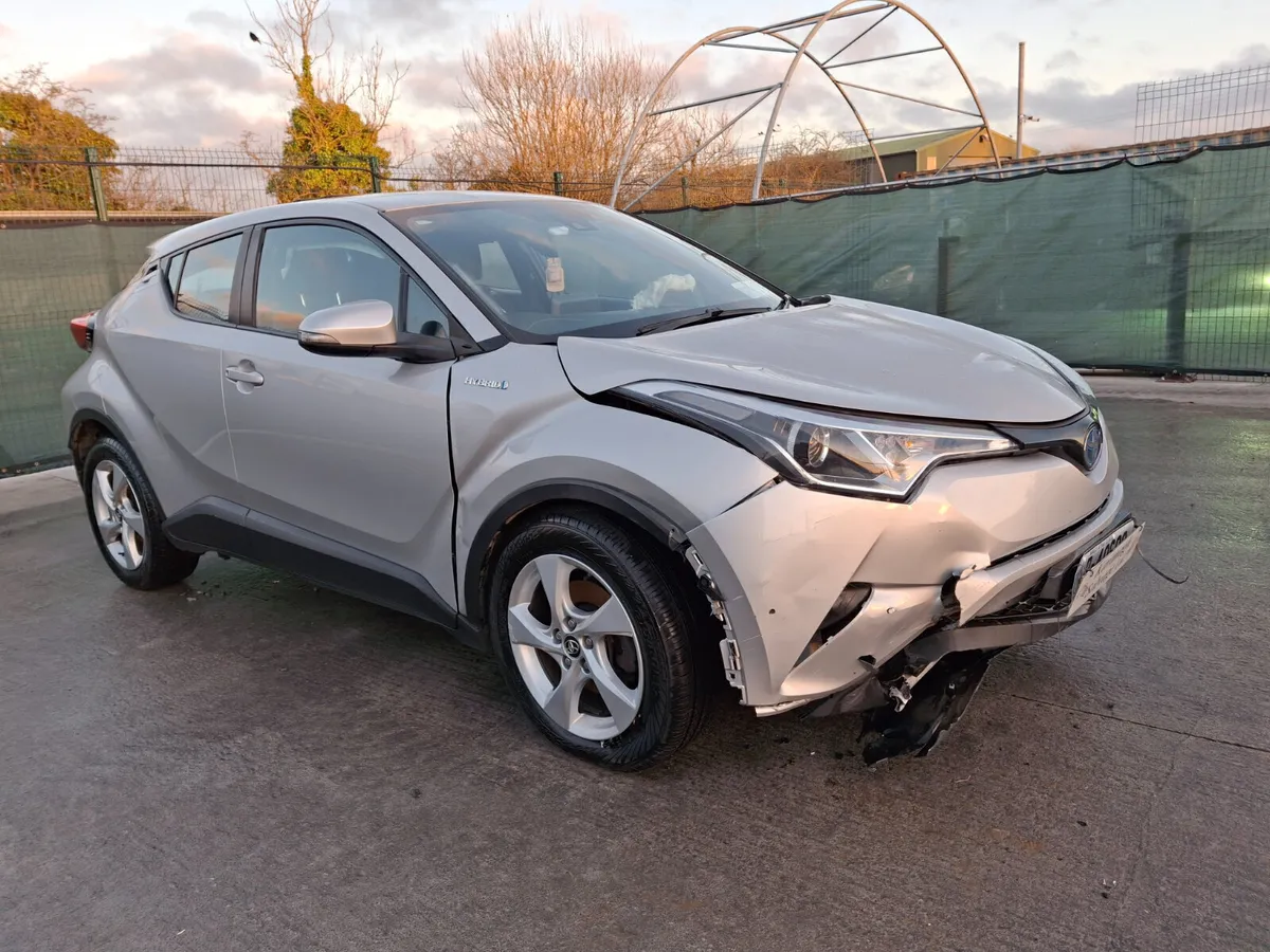 2018 Toyota CHR Hybrid Automatic - Image 2