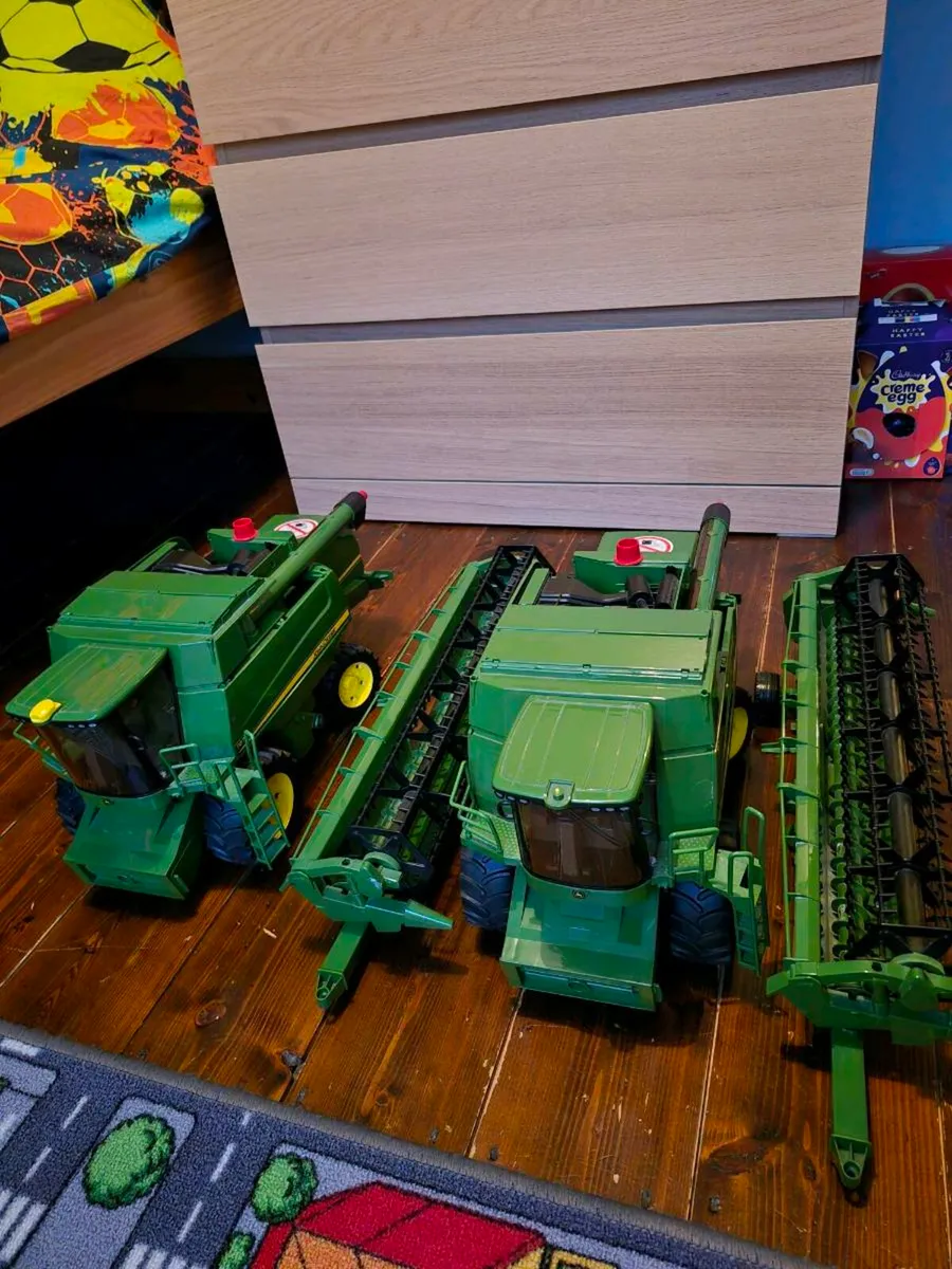 2 x Bruder John Deere Combines - Image 3