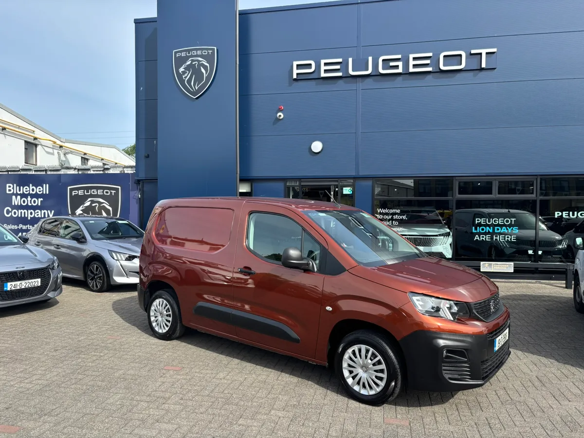 2019 Peugeot Partner Professional - Image 2
