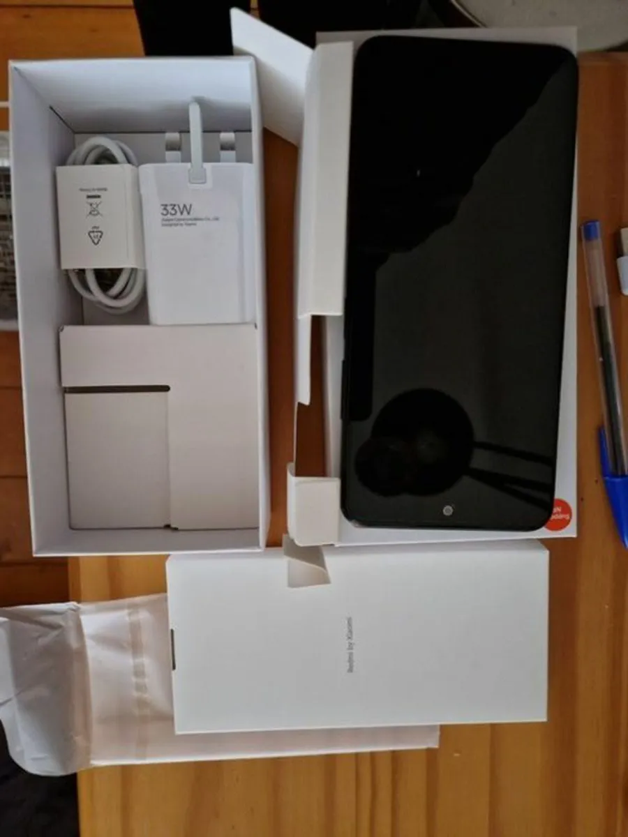 NEW Xiaomi Redmi Note 12, 128GB - All Networks - Image 4