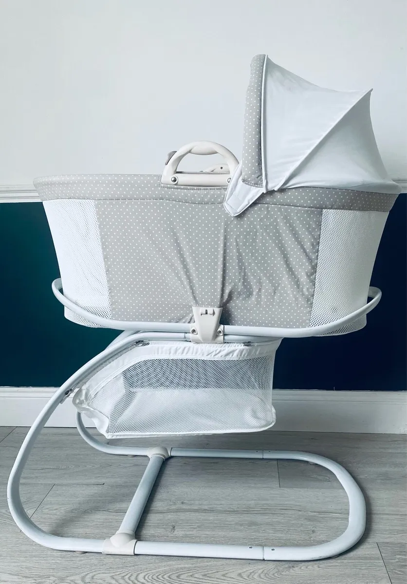 PurFlo PurAir Portable Bassinet Crib Cot - Image 1