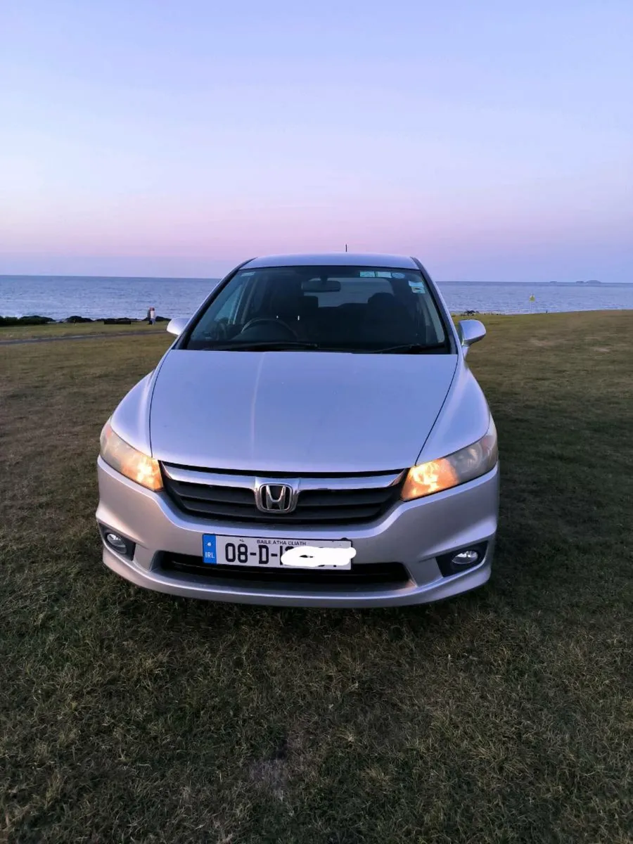 Honda Stream - Image 1