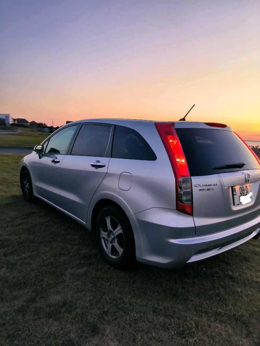 Honda Stream - Image 3