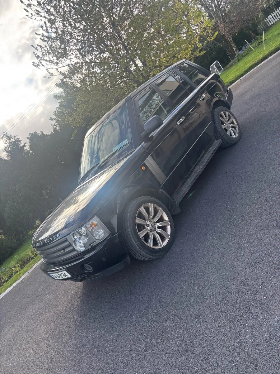 Range Rover TD6 HSE **Fresh DOE** - Image 1