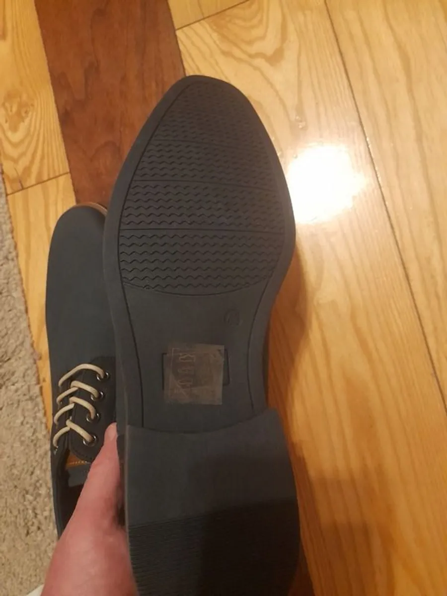 New shoes - Image 2