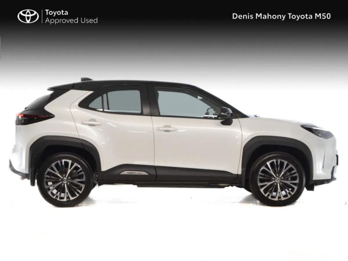 Toyota Yaris Cross SOL Hybrid Auto - Image 3