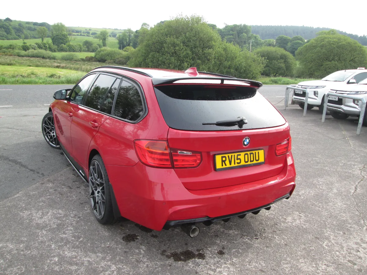 2015   BMW  -3  SERIES   320 D  M-SPORT   5DR - Image 4
