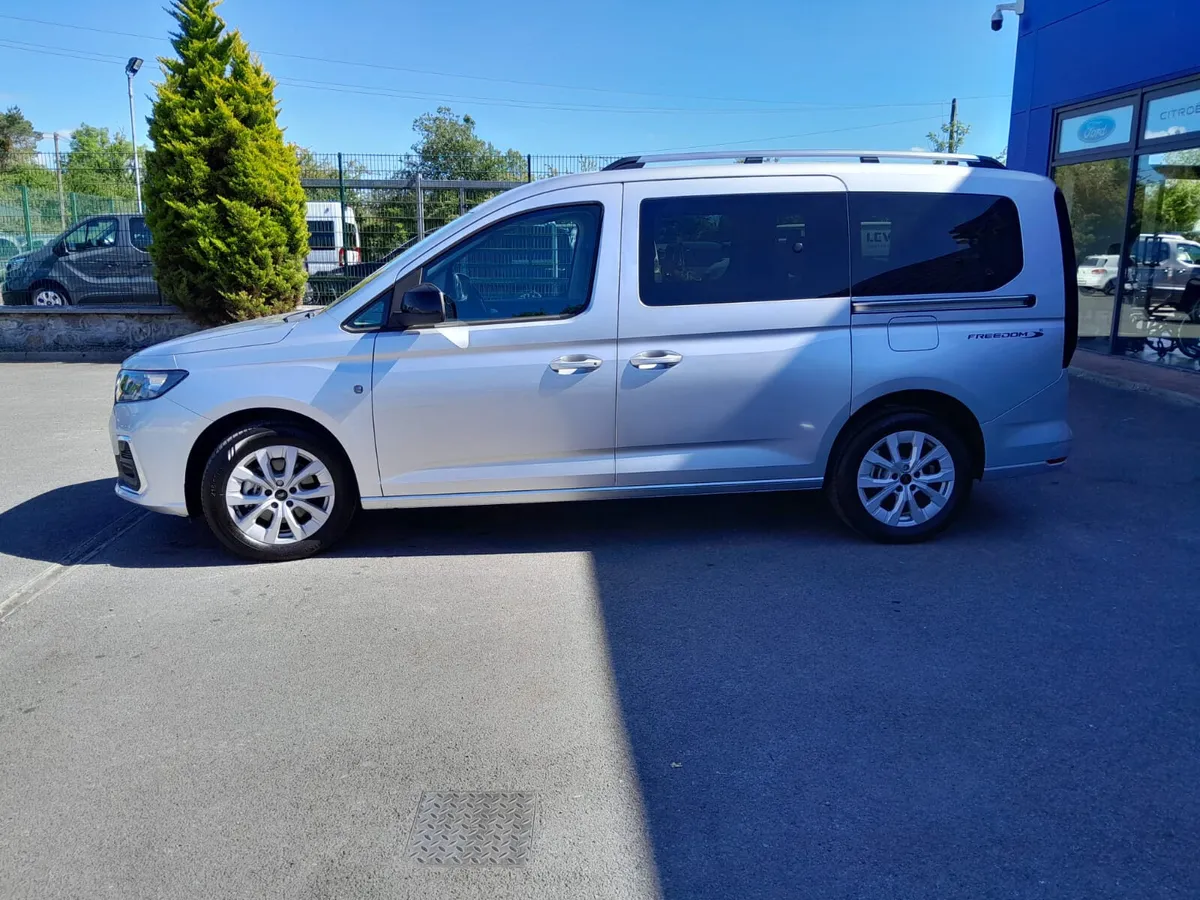 Wheelchair Accessible Ford Tourneo - Image 3
