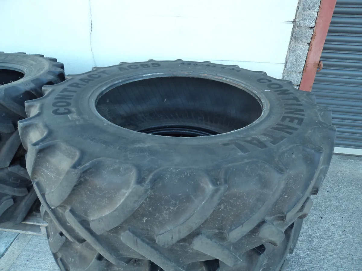 2 X Continental Tyres - Image 2