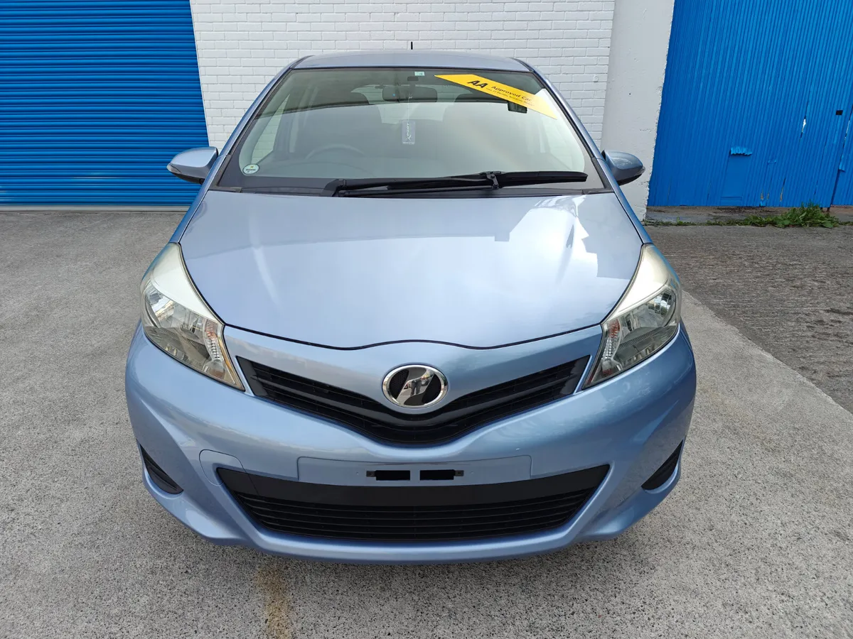 2013 TOYOTA VITZ 1.3L AUTOMATIC LOW MILEAGE - Image 2