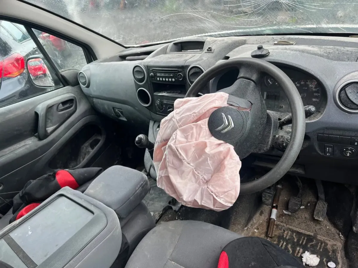 2015 Citroen Berlingo 1.6 Diesel - Image 3