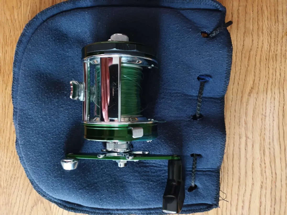 Fishing Reel - Image 3