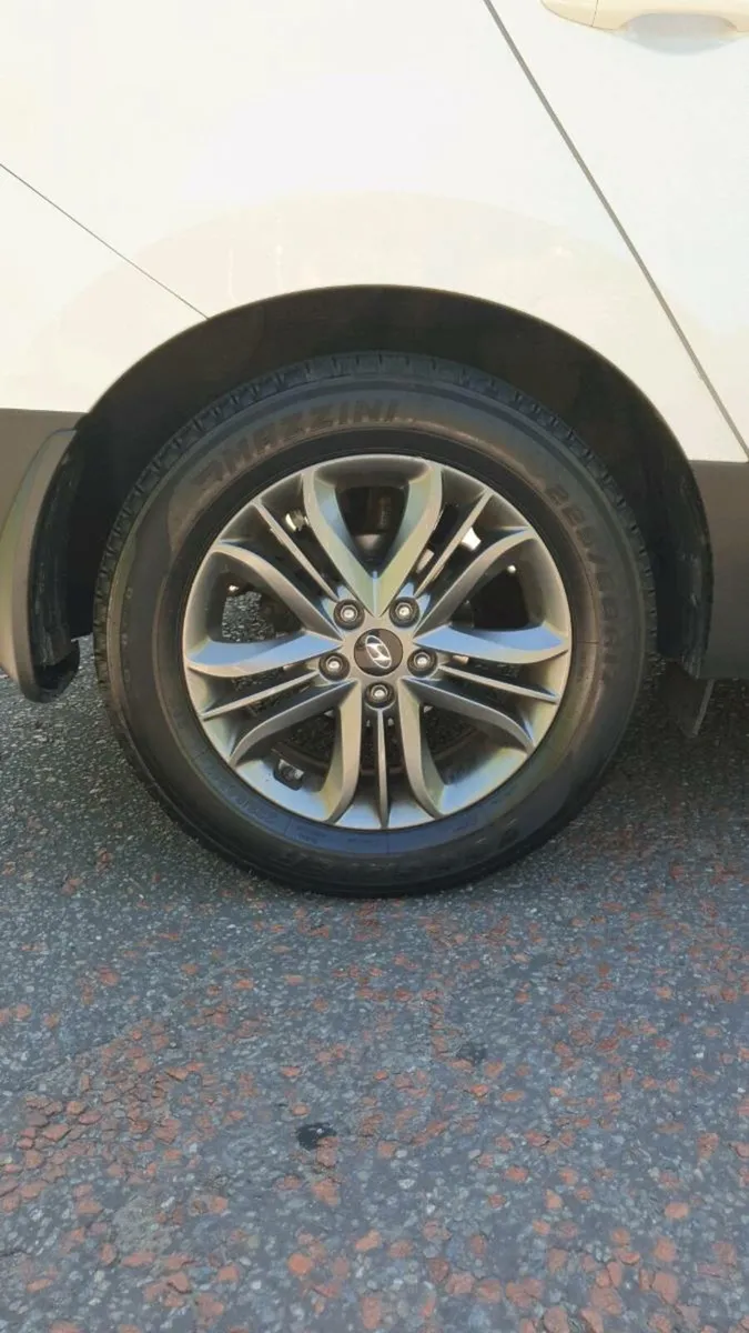 Hyundai IX35 - Image 4