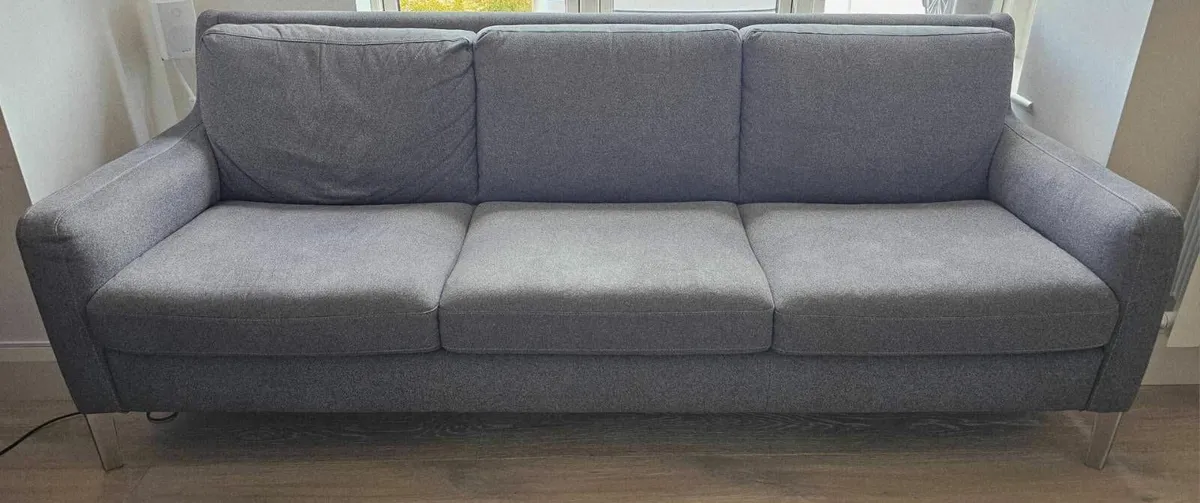 3-seater Natuzzi modern couch - Image 2