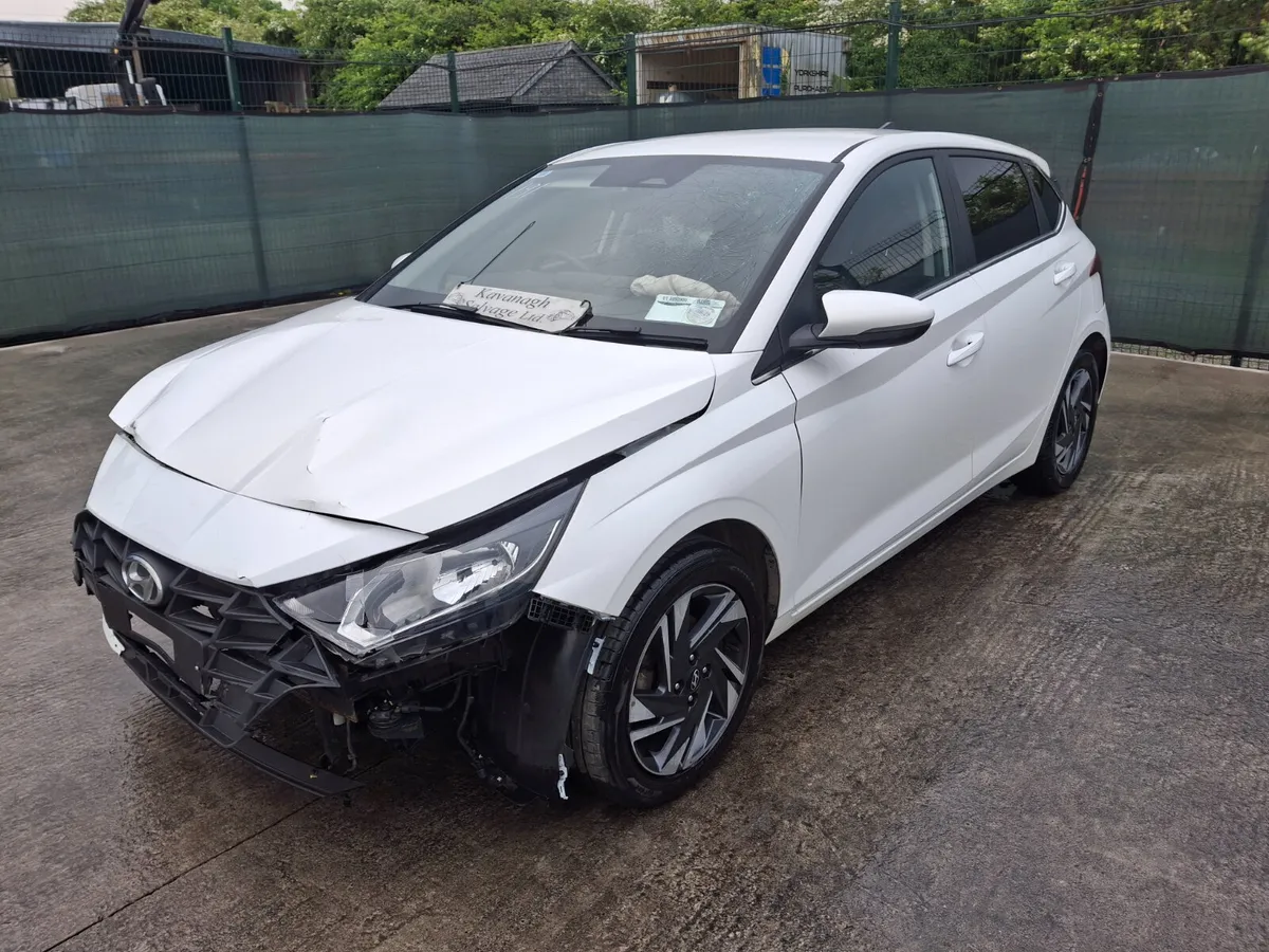 222 Hyundai i20 1.2 Petrol - Image 2