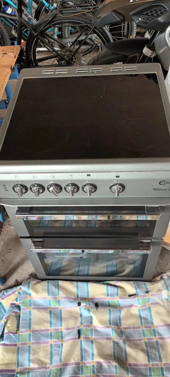 Flavel 600mm width Electric Cooker - Image 2
