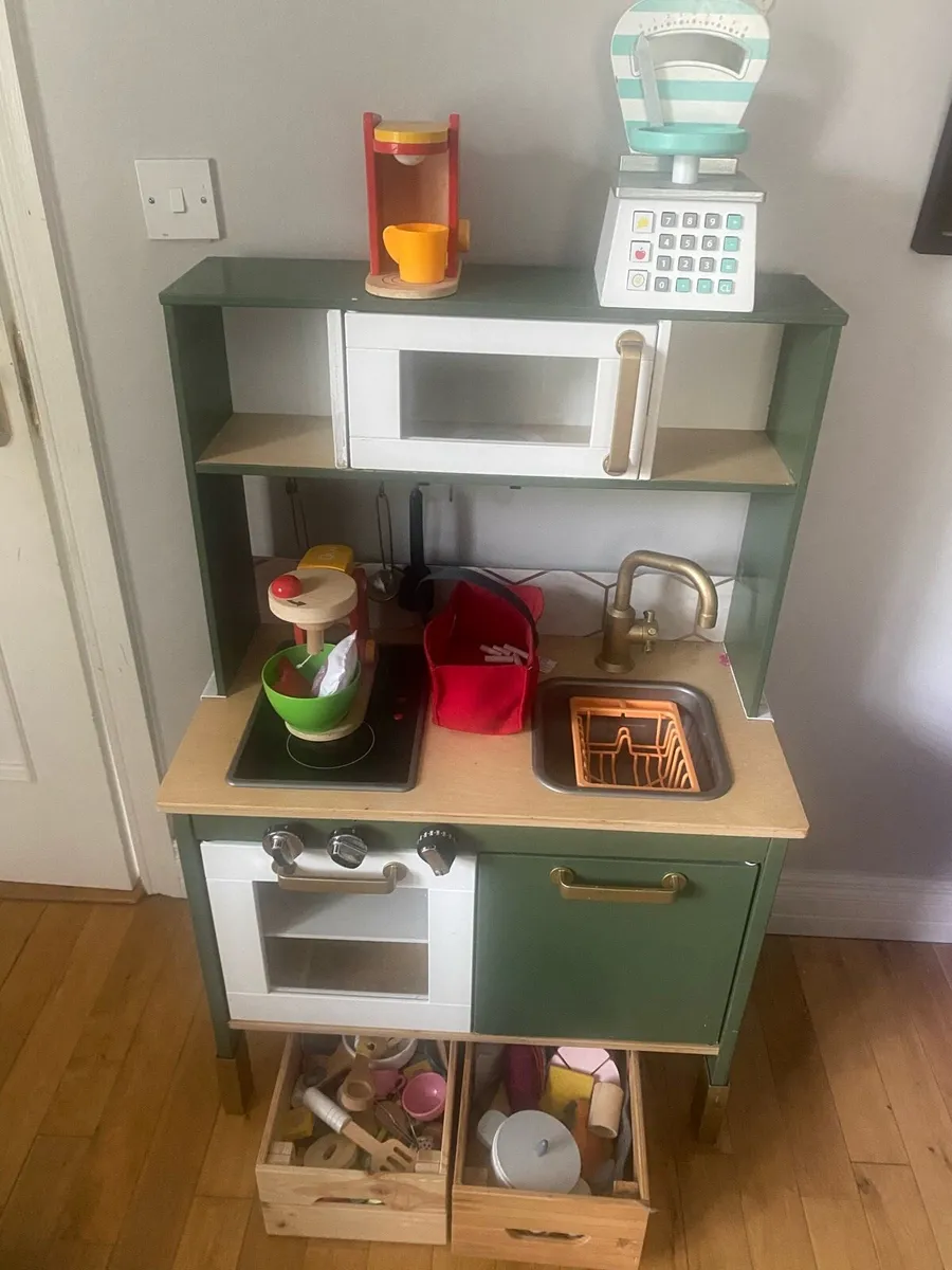 Toy Kitchen & Toys - Image 1