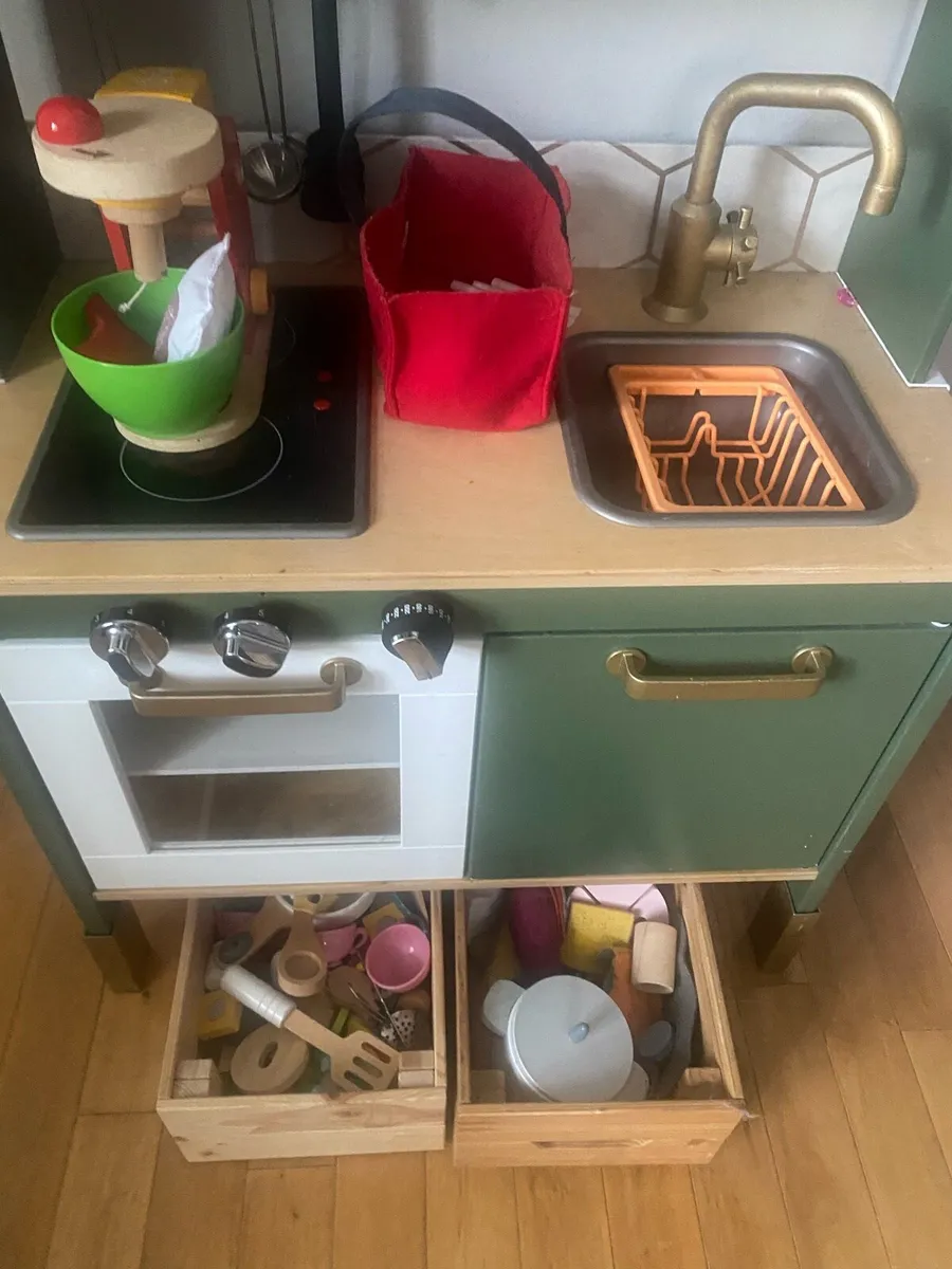 Toy Kitchen & Toys - Image 2