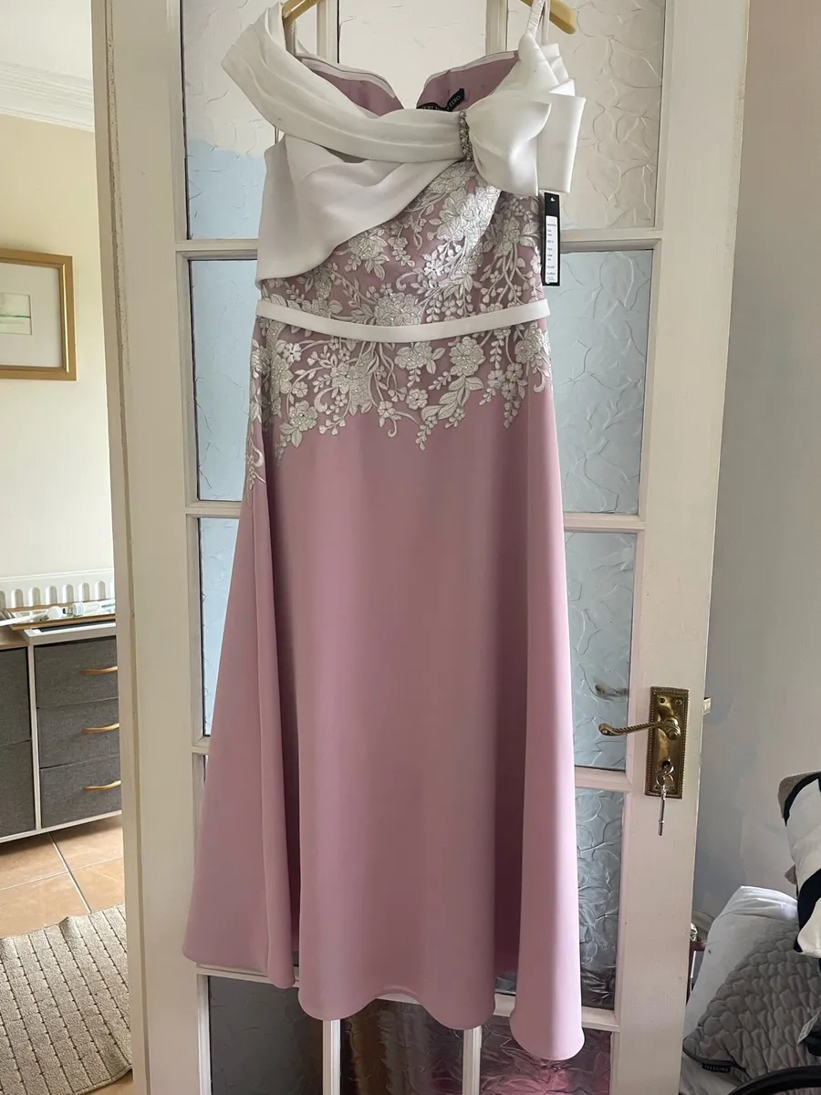 dress - Image 1