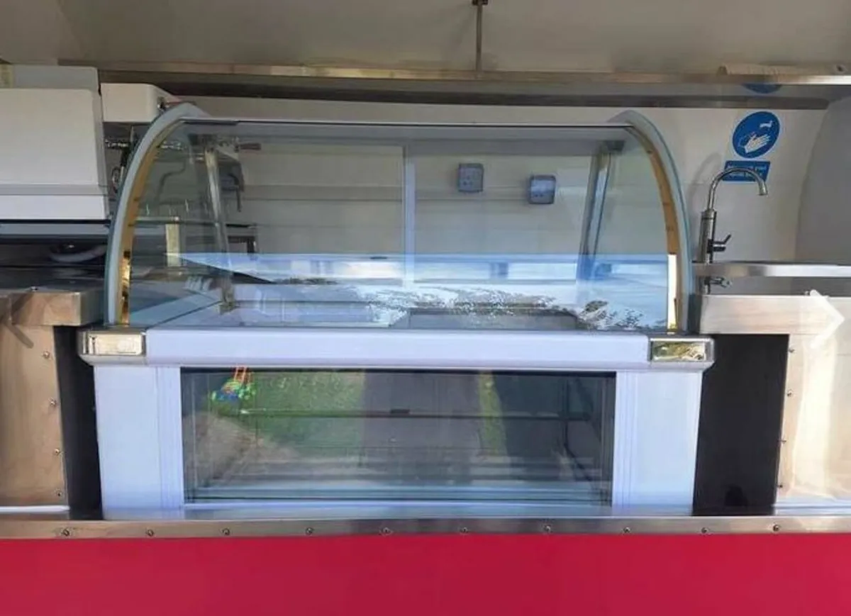 Coffee and Ice cream Van / Trailer - Image 3