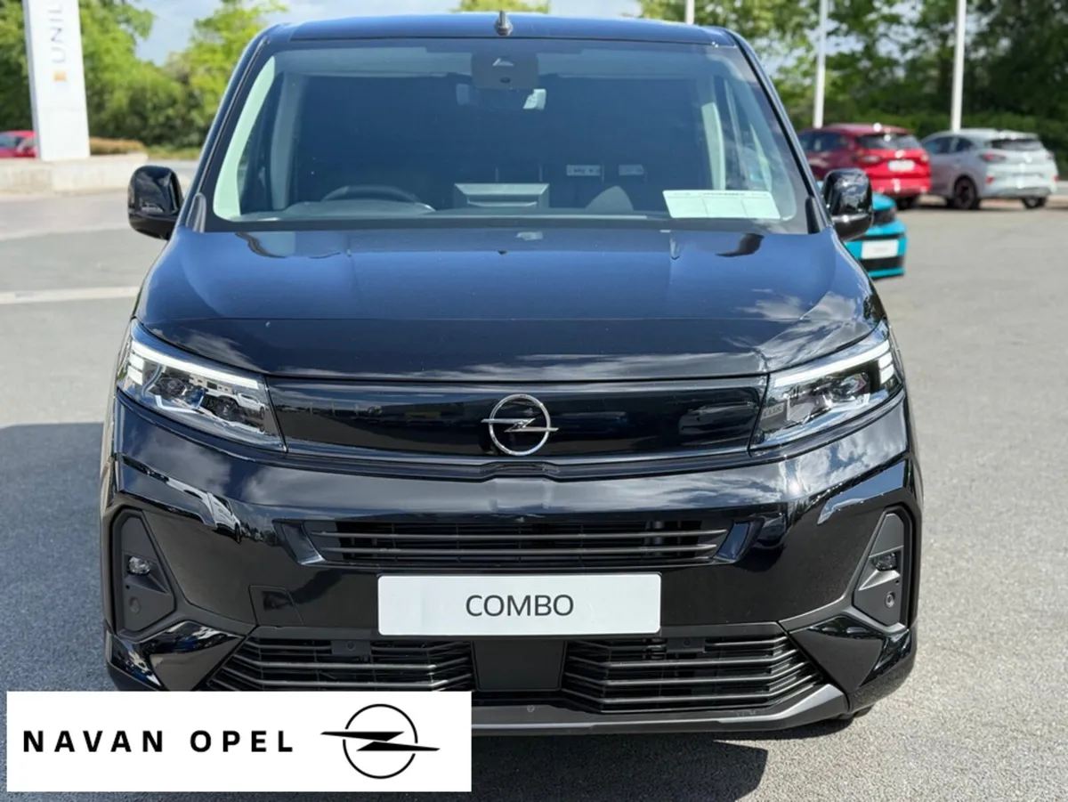 Opel Combo Sportive SWB 1.5 TD 100Ps ** From € 74 - Image 3