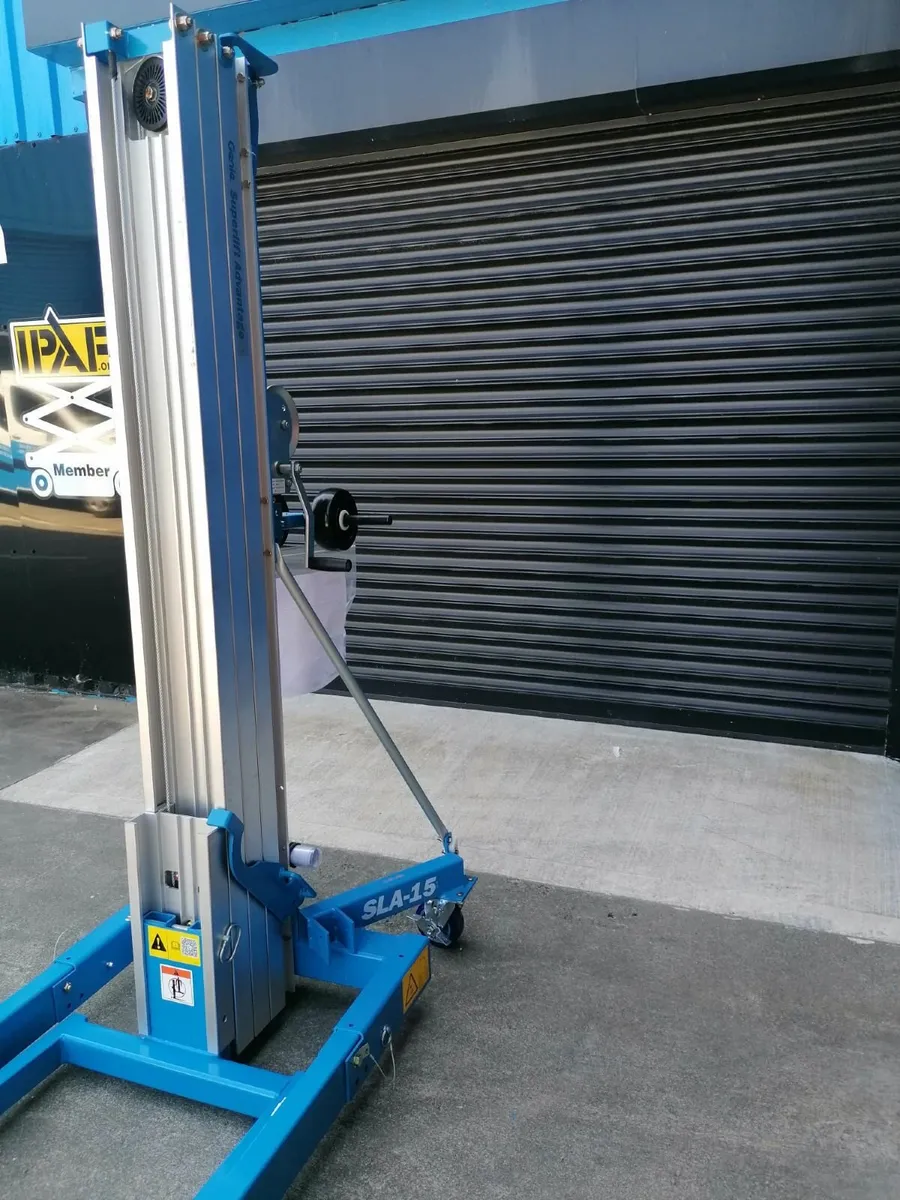 Genie SLA15 Superlift - BRAND NEW - Image 4