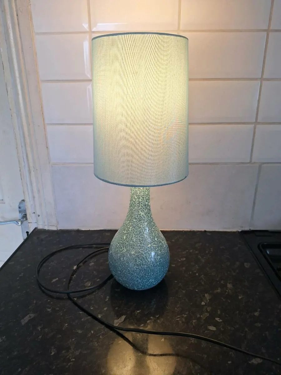 Lovely blue mosaic table lamp - Image 2