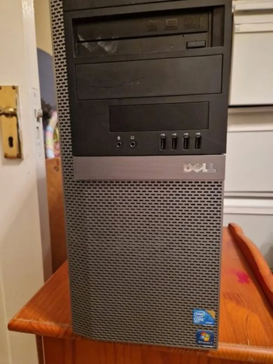 Dell Optiplex 960, 750GB HDD, 8GB RAM Desktop PC - Image 1