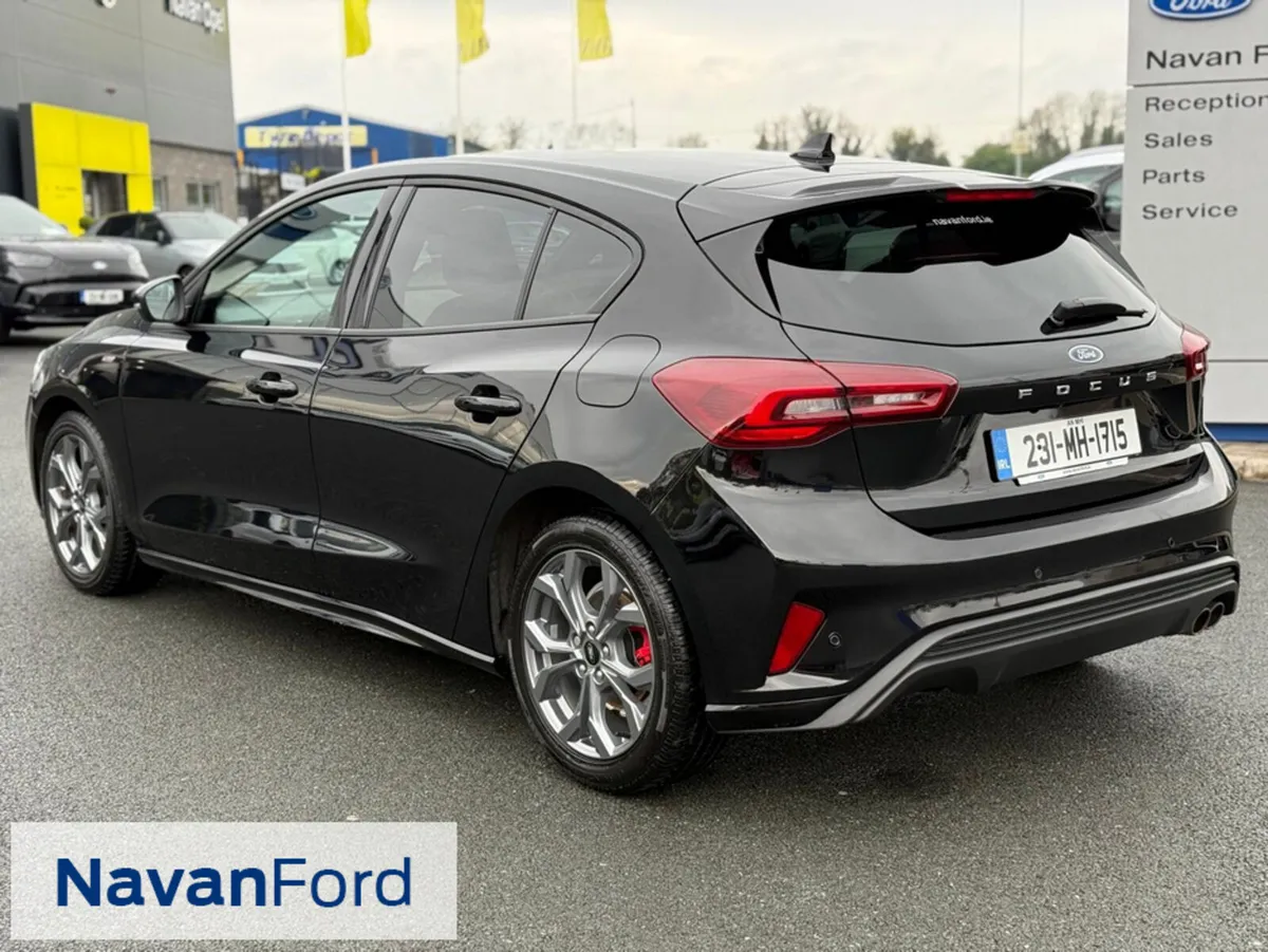 Ford Focus St-line 1.0L 125Ps  ** Warranty Feb 202 - Image 4