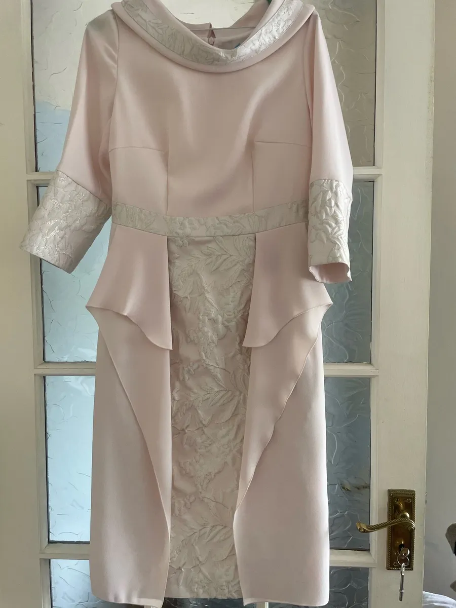 dress - Image 1