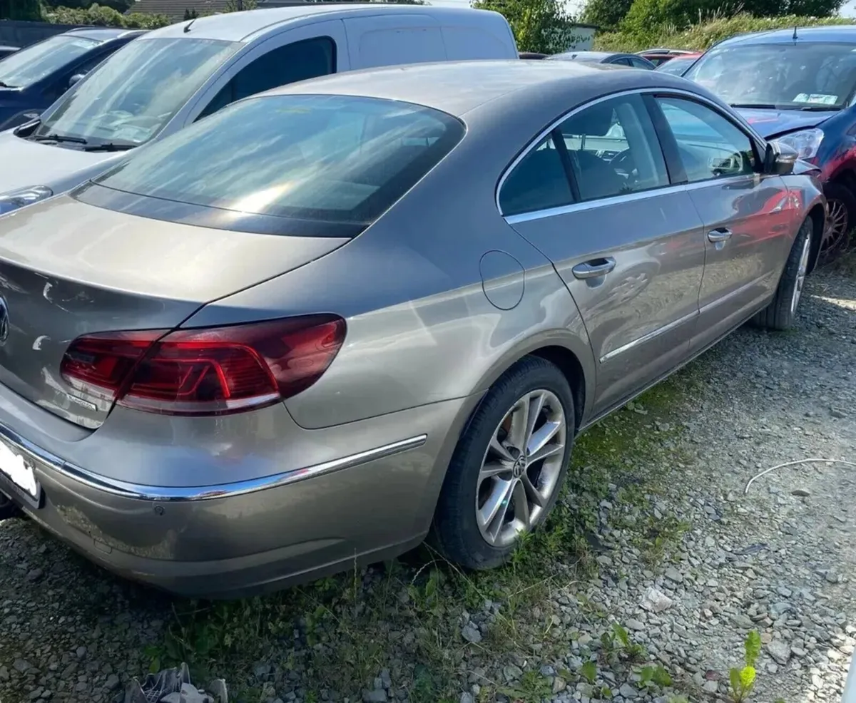 2012 Vw Passat CC 2.0 Tdi Parts Or Repair - Image 2