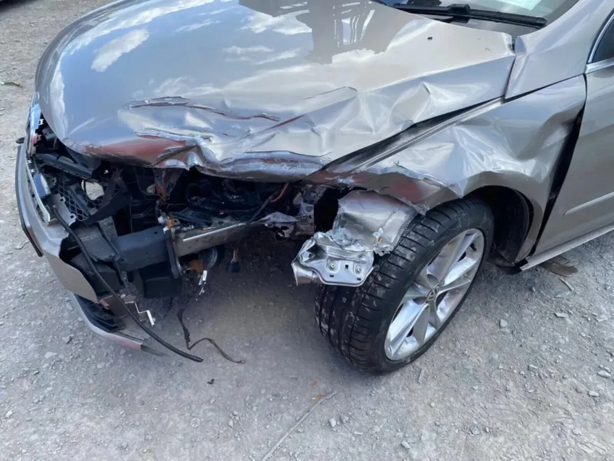 2012 Vw Passat CC 2.0 Tdi Parts Or Repair - Image 4